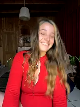 Snapshot of sashapulse chatting on November 9, 2:10 am sashapulse online show from November 9, 2:10 am