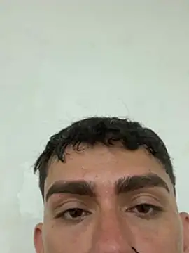 Snapshot of Steven_baby69 chatting on June 26, 4:17 am Steven baby69 online show from June 26, 4:17 am