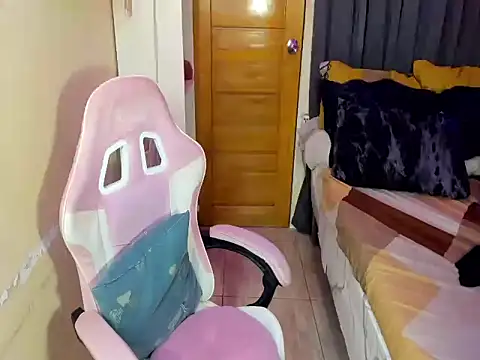 yourhotpinoy online show from December 2, 10:31 am