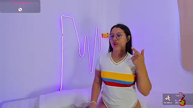 Dilan and Mia online show from June 7, 4:22 pm