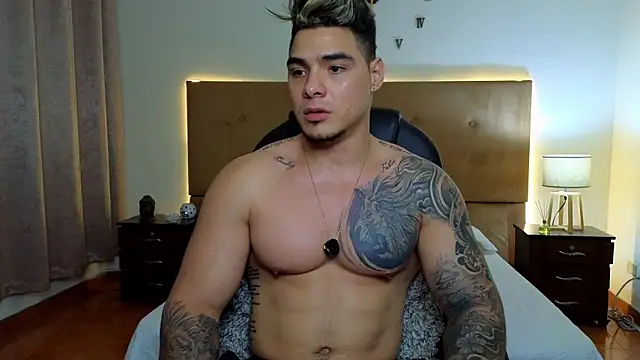 Steven Velez online show from September 20, 1:17 am