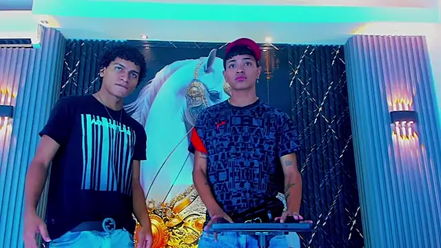 Snapshot of Dominic_Max_ chatting on September 22, 3:52 am Dominic Max  online show from September 22, 3:52 am