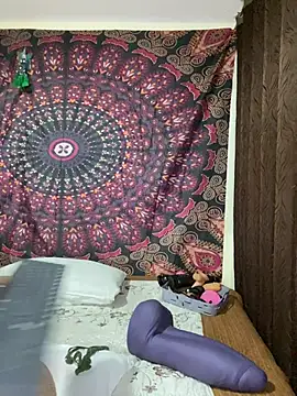 charlloteevans X online show from February 18, 3:13 am