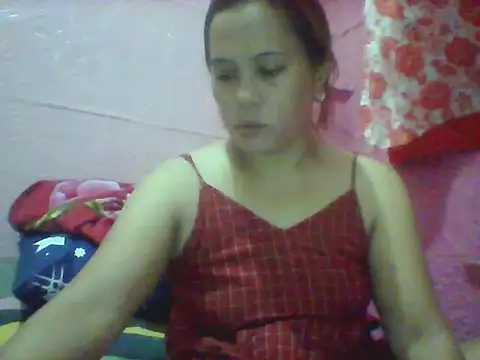 Snapshot of violen786 chatting on September 13, 12:16 pm violen786 online show from September 13, 12:16 pm