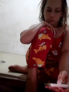 Snapshot of violen786 chatting on October 9, 9:07 am violen786 online show from October 9, 9:07 am