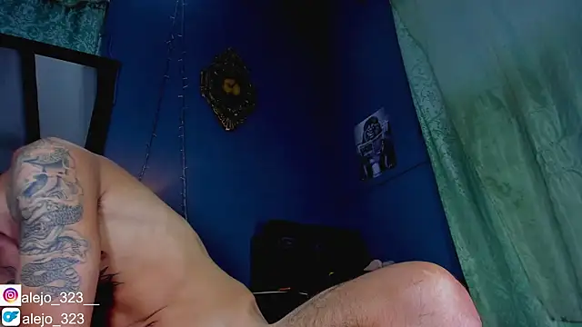 alejo  323   online show from September 16, 1:39 am