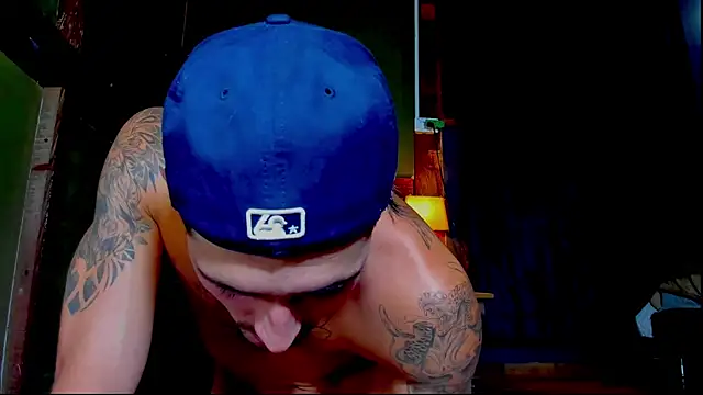 alejo  323   online show from July 7, 2:47 am