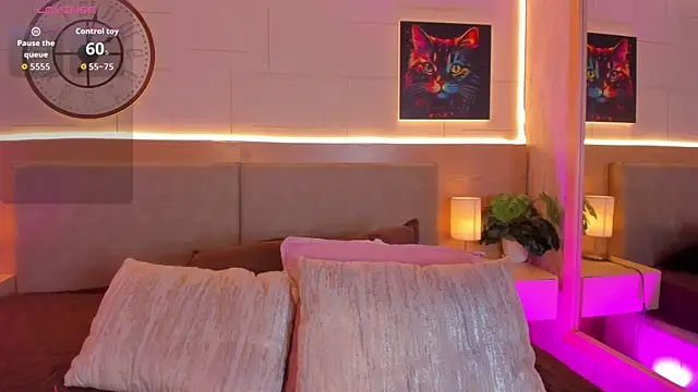 Snapshot of Meloddy_Rose chatting on November 5, 3:50 am Meloddy Rose online show from November 5, 3:50 am