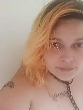 Jynxthefoxyfuck online show from September 18, 2:41 pm