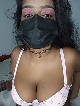 Darkchocosl8 online show from July 5, 8:05 pm