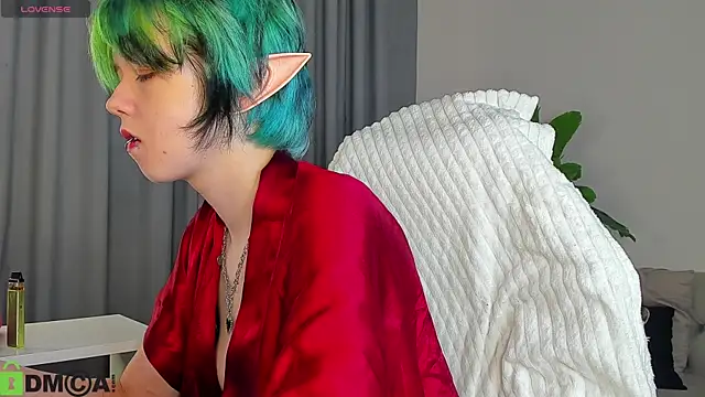 CarolineRichter online show from March 18, 2:47 am