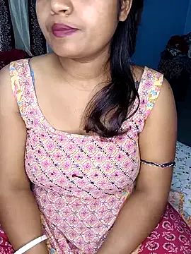 Snapshot of Naughty-Chaaya chatting on February 1, 2:15 pm Naughty-Chaaya online show from February 1, 2:15 pm
