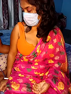 Snapshot of Naughty-Chaaya chatting on February 26, 5:56 pm Naughty-Chaaya online show from February 26, 5:56 pm