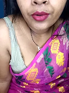 Snapshot of Naughty-Chaaya chatting on March 6, 5:42 pm Naughty-Chaaya online show from March 6, 5:42 pm