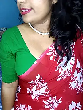 Snapshot of Naughty-Chaaya chatting on March 10, 5:40 pm Naughty-Chaaya online show from March 10, 5:40 pm