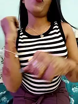 priya 26 online show from February 9, 8:13 pm