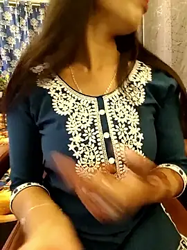 priya 26 online show from May 3, 10:32 am