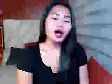 Snapshot of sluttyprincess0 chatting on December 18, 1:22 am sluttyprincess0 online show from December 18, 1:22 am