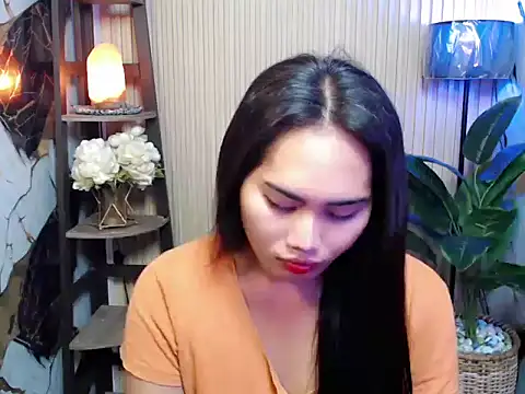 Snapshot of sluttyprincess0 chatting on January 13, 10:59 pm sluttyprincess0 online show from January 13, 10:59 pm