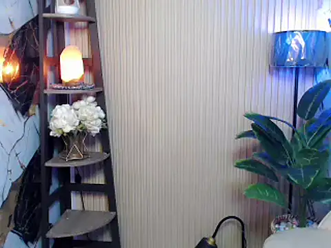 Snapshot of sluttyprincess0 chatting on January 14, 10:58 pm sluttyprincess0 online show from January 14, 10:58 pm