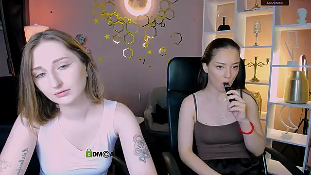 eva smiith  online show from June 29, 5:35 am