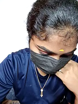 Snapshot of Tamil_Princess12 chatting on September 29, 10:20 am Tamil Princess12 online show from September 29, 10:20 am