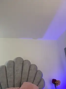 emma-conti2 online show from October 29, 1:35 pm