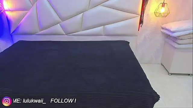 lulukawai16 online show from October 25, 7:19 pm