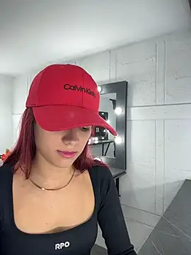 amber sparkle online show from July 13, 1:36 pm