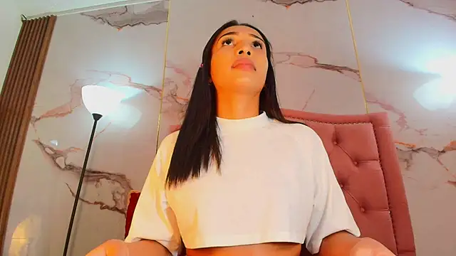 AlyaThompson online show from April 25, 4:37 am