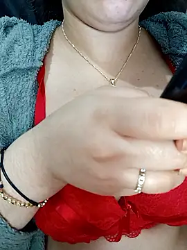 Queen-15 online show from December 15, 10:25 pm