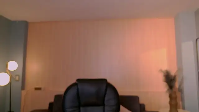 AgathaKondo  online show from December 15, 1:21 am