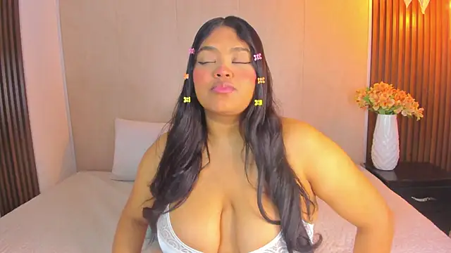 RileyDolly online show from November 2, 3:20 am