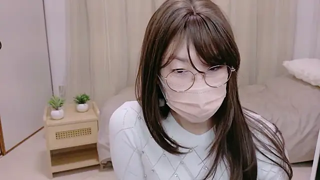 Snapshot of SAYORIxo chatting on May 2, 10:15 pm SAYORIxo online show from May 2, 10:15 pm
