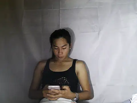 Asian PrettyAle online show from February 17, 5:04 am