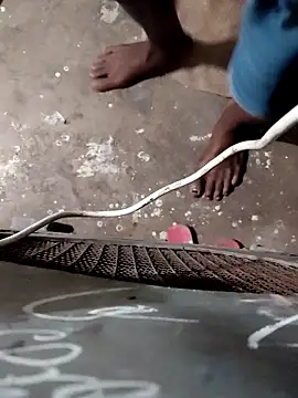 Snapshot of RAYI_Queen_4 chatting on December 19, 8:16 pm RAYI Queen 4 online show from December 19, 8:16 pm