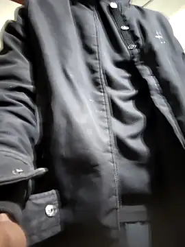 Snapshot of RAYI_Queen_4 chatting on February 3, 1:15 am RAYI Queen 4 online show from February 3, 1:15 am