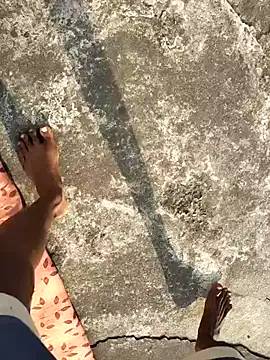 Snapshot of RAYI_Queen_4 chatting on February 7, 2:59 am RAYI Queen 4 online show from February 7, 2:59 am