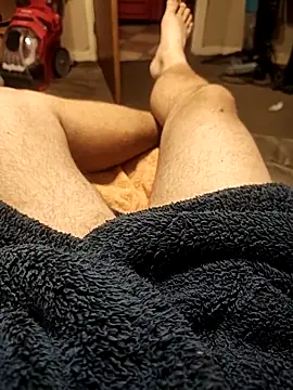 Snapshot of hubbyfun19 chatting on September 10, 6:02 am hubbyfun19 online show from September 10, 6:02 am