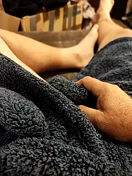 Snapshot of hubbyfun19 chatting on October 9, 3:48 am hubbyfun19 online show from October 9, 3:48 am