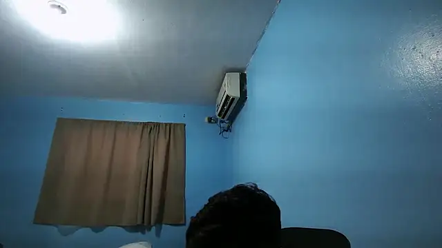 Snapshot of Jaket_lovers chatting on October 14, 7:36 pm Jaket lovers online show from October 14, 7:36 pm