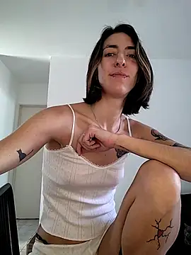 sweetsinxxx online show from July 9, 3:49 pm