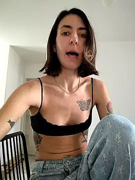 sweetsinxxx online show from August 8, 5:37 pm