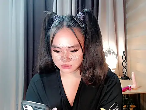Snapshot of ursexy_ceciliaxx chatting on October 2, 7:54 pm ursexy ceciliaxx online show from October 2, 7:54 pm