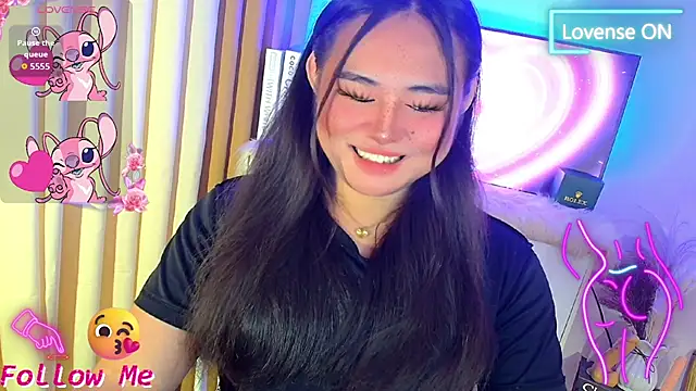 ursexy ceciliaxx online show from June 26, 3:38 pm