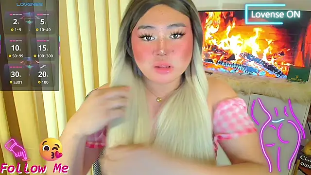 ursexy ceciliaxx online show from July 2, 4:24 pm