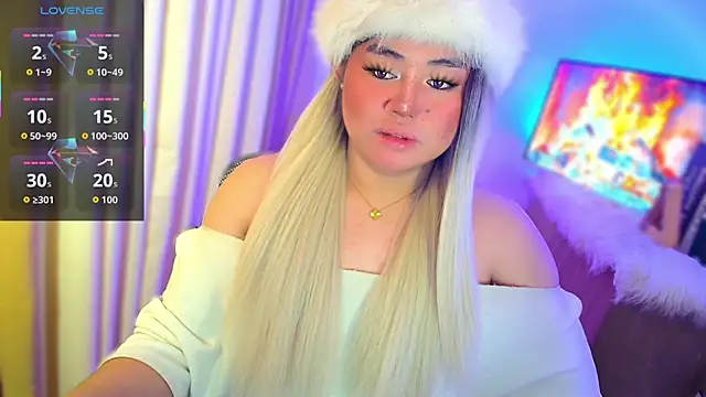ursexy ceciliaxx online show from July 13, 8:55 pm