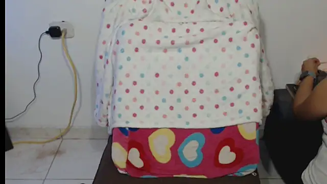 Milf Valeria online show from January 8, 5:48 pm