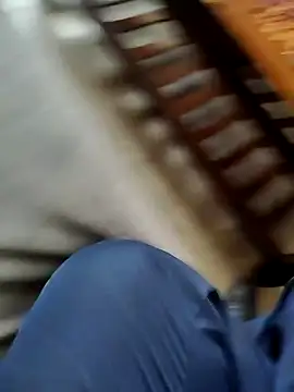 Snapshot of smartypremj chatting on December 18, 10:10 am smartypremj online show from December 18, 10:10 am