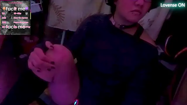 Snapshot of Ftm_Bunny chatting on December 17, 12:33 pm Ftm Bunny online show from December 17, 12:33 pm